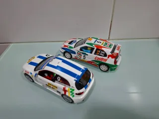 Lote 2 coches slot Toyota y Alfa Romeo