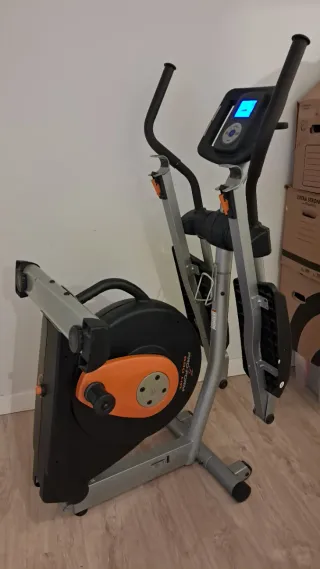 Bicicleta Elíptica Pro-Form Plegable.