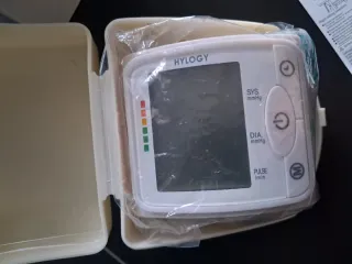 Tensiometro de muñeca HYLOGY