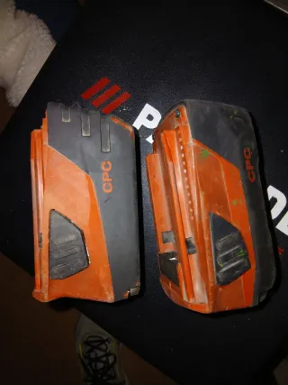 Dos baterias Hilti