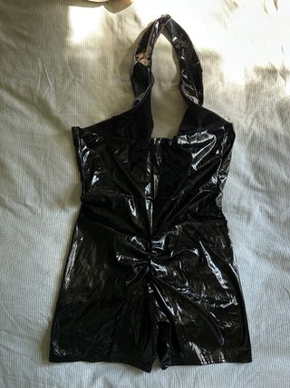 Mono negro PrettyLittleThing