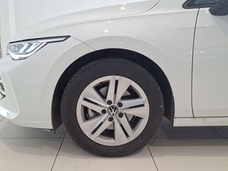 Volkswagen Golf Life 1.5 TSI 85 kW (116 CV)