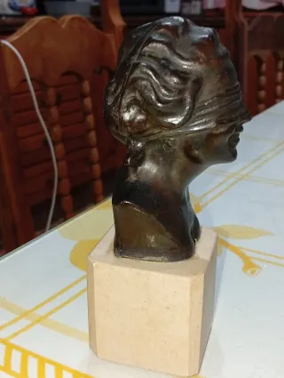 Diosa de los ojos vendados