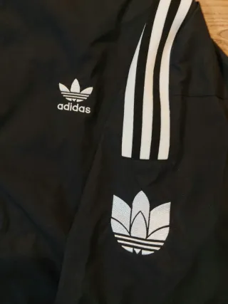 Chaqueta Adidas Negra