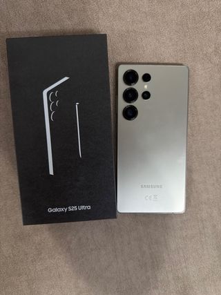 Samsung S25 Ultra 256GB Gris Como Nuevo