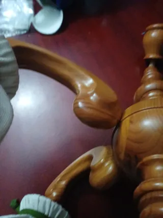 Lámpara rústica madera 5 pantallas tela