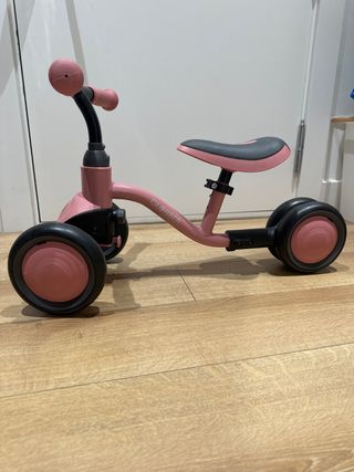 Triciclo Globber rosa