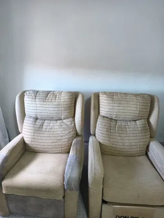 2 Sofás Reclinables Beige