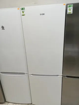 Nevera Svan con 6 meses de garantía