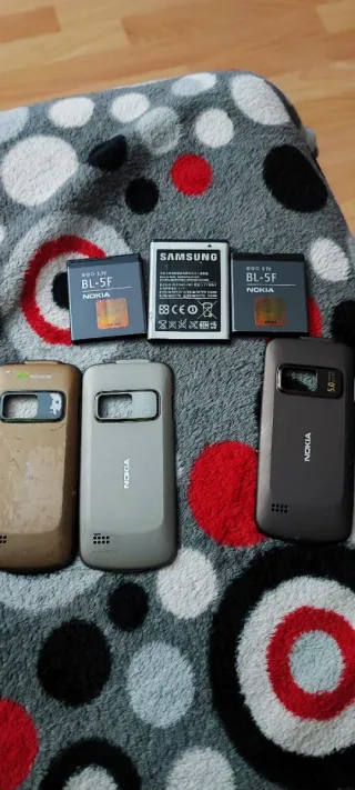 Baterías Nokia BL-5F y Samsung