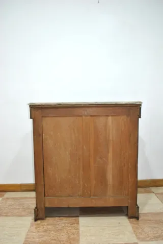 Antiguo mueble entredós medallón oriental