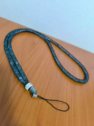 Laccetto per cellulare con strass