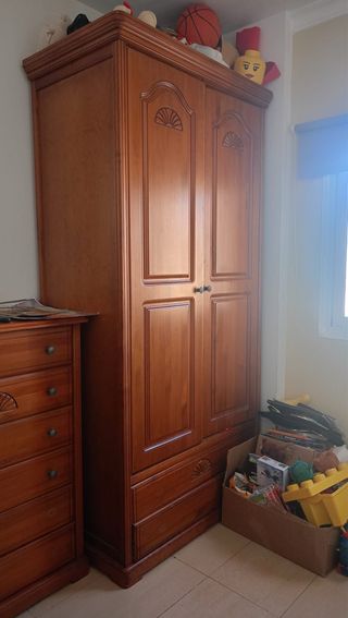 Armario ropero madera cerezo