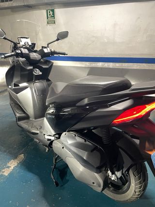 Sym Joyride 300 Negra