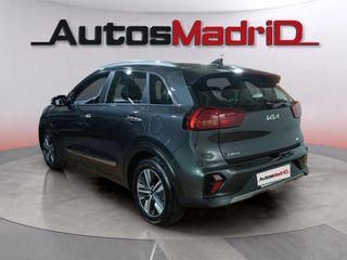 Kia Niro 1.6 GDi PHEV 104kW (141CV) Drive