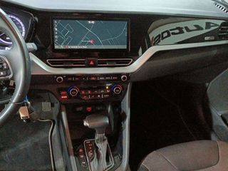 Kia Niro 1.6 GDi PHEV 104kW (141CV) Drive