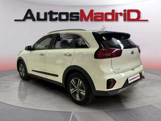 Kia Niro 1.6 GDi HEV 104kW (141CV) Drive