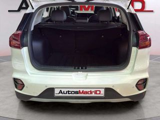 Kia Niro 1.6 GDi HEV 104kW (141CV) Drive