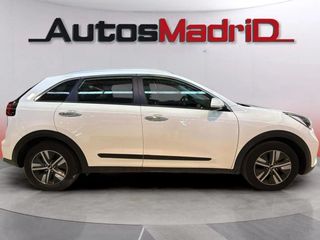 Kia Niro 1.6 GDi HEV 104kW (141CV) Drive
