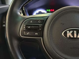 Kia Niro 1.6 GDi HEV 104kW (141CV) Drive
