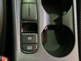 Kia Niro 1.6 GDi HEV 104kW (141CV) Drive