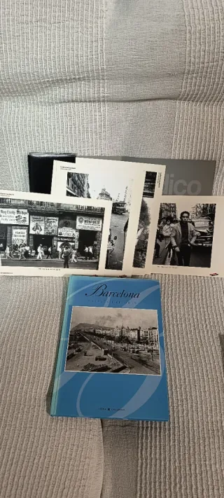 Llibre de Barcelona i fotos en blanc i negre