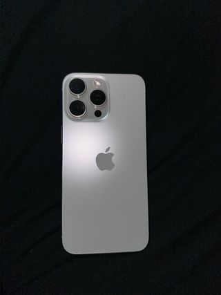 iPhone 15 Pro Max Gris/Plata