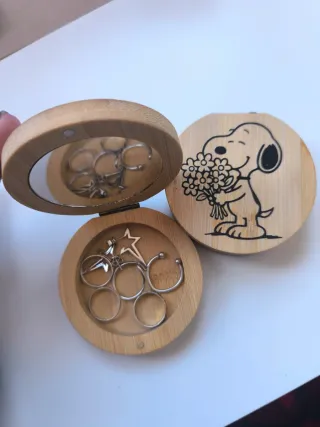 Joyero de bolsillo con espejo de Snoopy