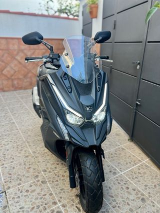 Kymco DTX 360 Maxi Scooter Negra/Gris