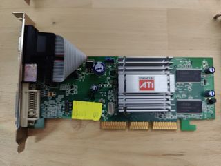 Lotto 4 Schede Video AGP Vintage ATI