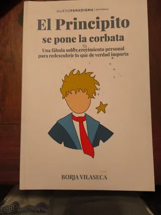 El Principito se pone la corbata