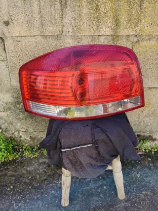 Pilotos Traseros derecho e izquierdo Audi A3 8P