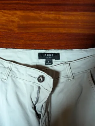 Pantalón cargo beige
