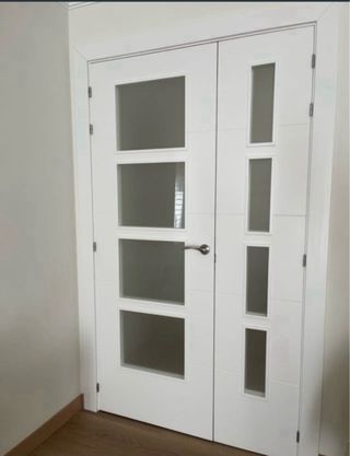 Puerta doble hoja blanca Lucerna Plus