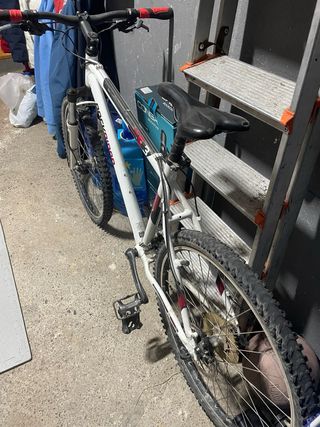 Bicicleta Rockrider Blanca