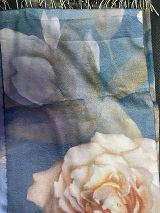 Guantes de mujer con estampado floral