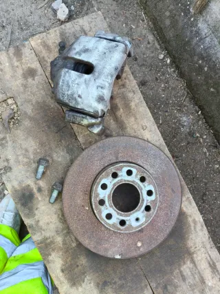 Frenada Audi A3 8P Delantera