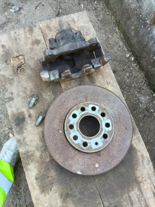 Frenada Audi A3 8P Delantera