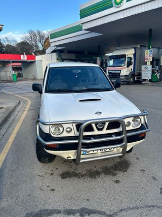 Nissan Terrano II 1996