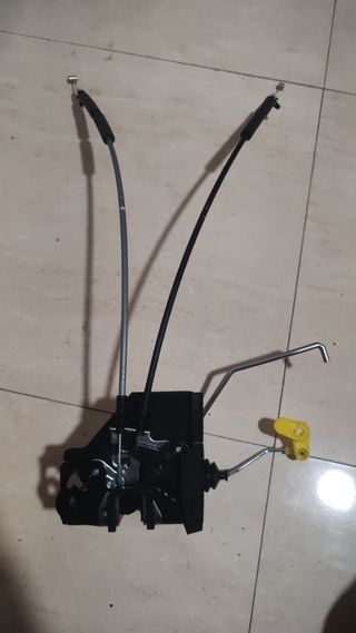 Cerradura Delantera Derecha Kia