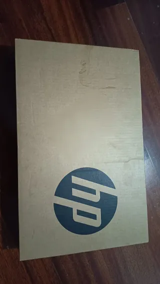 Portátil HP 15 Ryzen 7 32GB RAM 1TB SSD