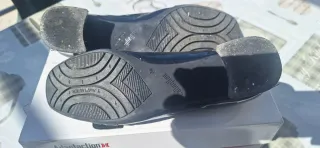 Zapatos negros charol hebilla