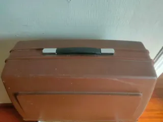 Antigua máquina de coser Alfa con motor