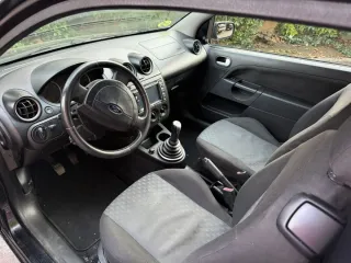 Ford Fiesta 2003