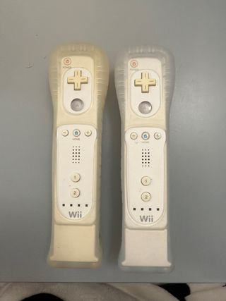 Mando Wii con Motion Plus y funda