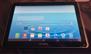 Tablet Samsung 2. 10.1 Negra version android 4.2.2