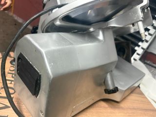 Cortadora de fiambre profesional