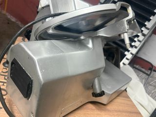 Cortadora de fiambre profesional