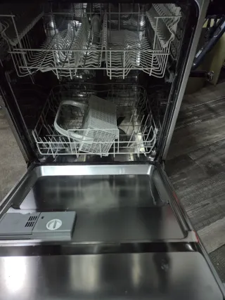 Lavavajillas Zanussi