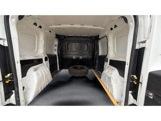 Fiat Dobló Cargo 1.6 Multijet Base 77 kW (105 CV)